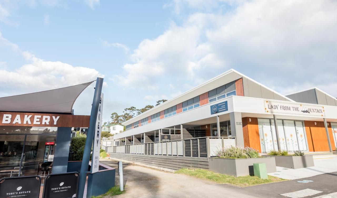 The Hub Bicheno Motel Bagian luar foto